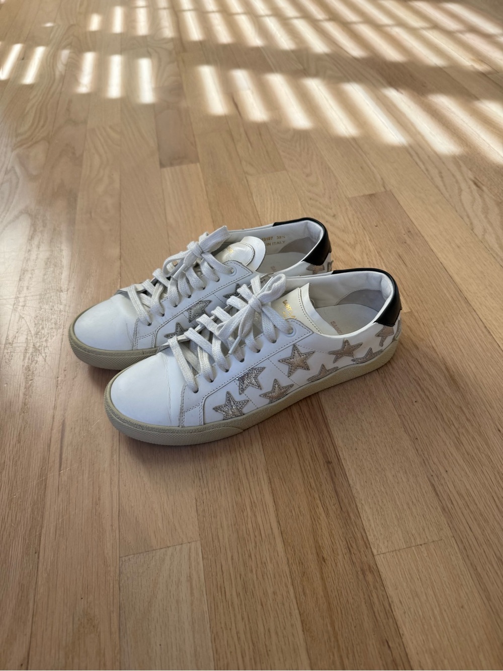 Yves Saint Laurent White Leather Sneakers with Gold Star Accents - 38.5
